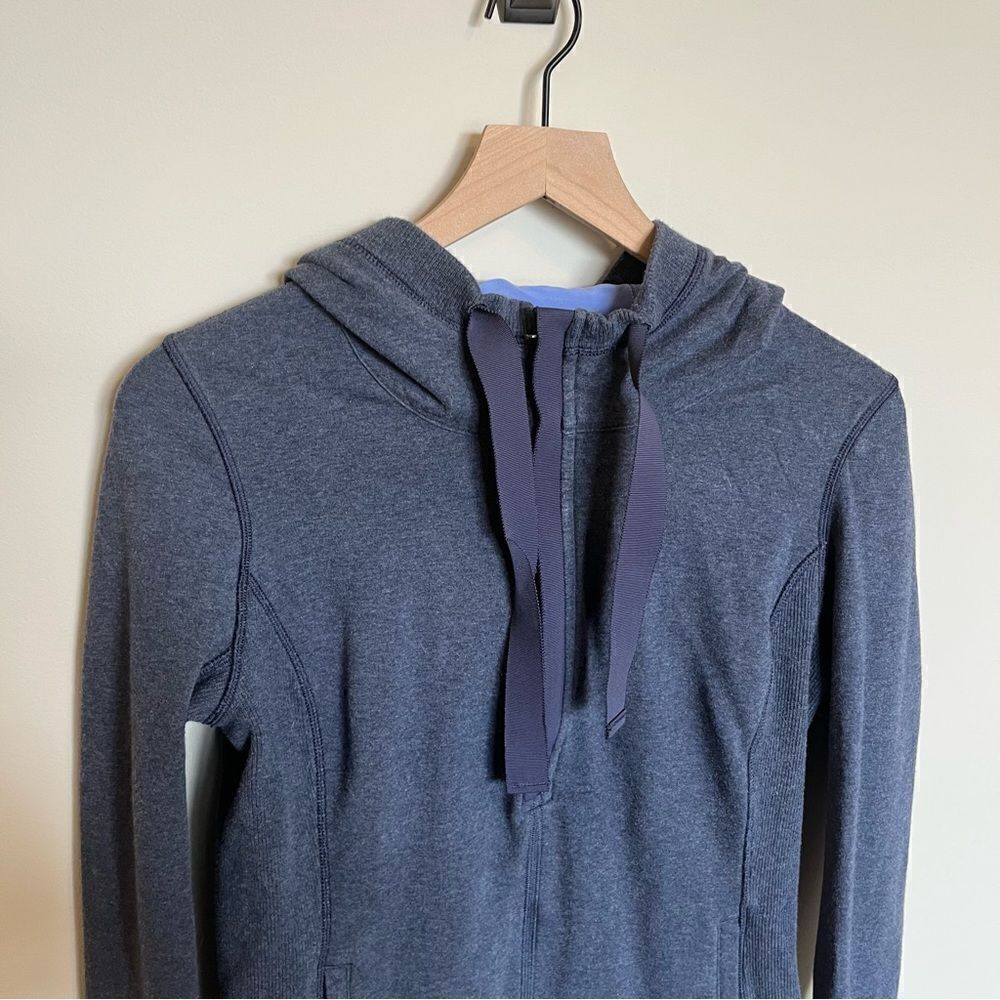 Lululemon Post Sweat Pullover - Picture 10 of 16